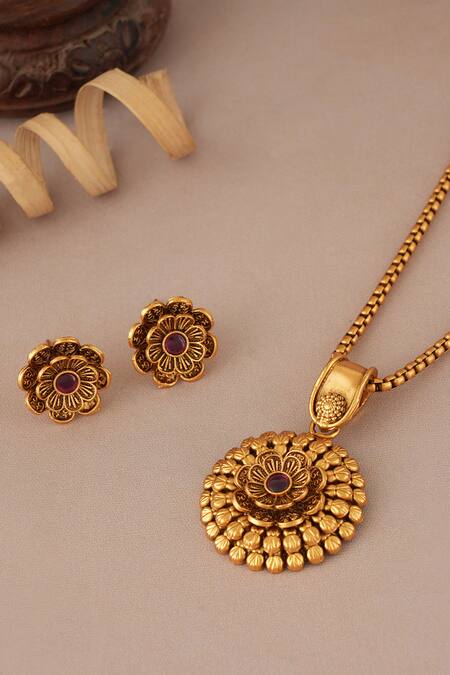 Shop_Smars Jewelry_Gold Plated Stones Antique Floral Layer Set_Online_at_Aza_Fashions