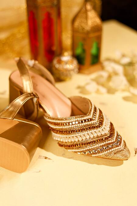 Shop Sole Mates by Palak Gold Crystals, Pearls, Sequins, Mirrors Sultana White And Heels Shop_Sole Mates by Palak_Gold Crystals, Pearls, Sequins, Mirrors Sultana White And Heels