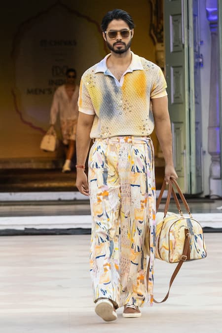 Mandira Wirk Resort Yellow Mellow Casual Trousers With Belt 