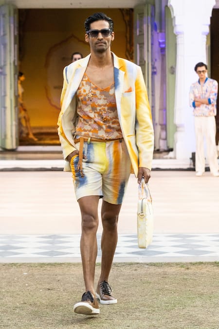 Mandira Wirk Resort Yellow Mellow Strokes Linen Resort Set 