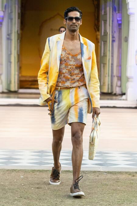 Mandira Wirk Resort_Yellow Linen Strokes Resort Set _at_Aza_Fashions