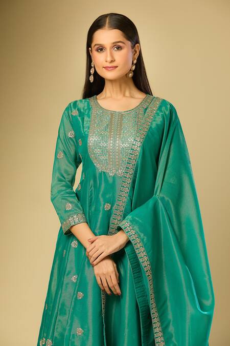Buy Samyukta Singhania Green Chiffon, Silk Zari Round Neck Floral Embroidered Anarkali Set Online at Aza Fashions Buy_Samyukta Singhania_Green Chiffon, Silk Zari Round Neck Floral Embroidered Anarkali Set_Online_at_Aza_Fashions