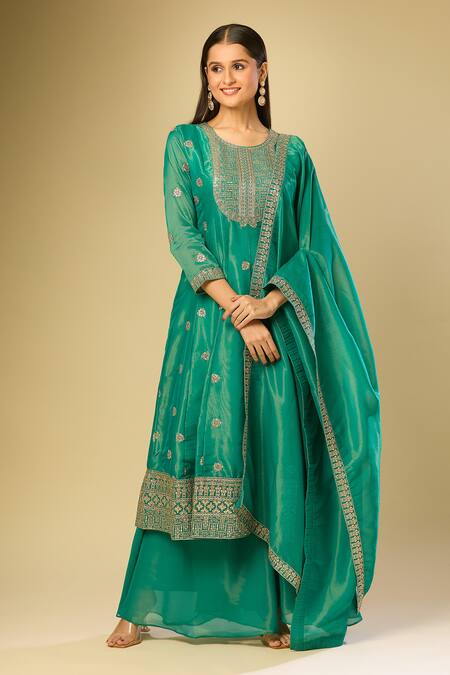 Samyukta Singhania Green Chiffon, Silk Zari Round Neck Floral Embroidered Anarkali Set at Aza Fashions Samyukta Singhania_Green Chiffon, Silk Zari Round Neck Floral Embroidered Anarkali Set_at_Aza_Fashions