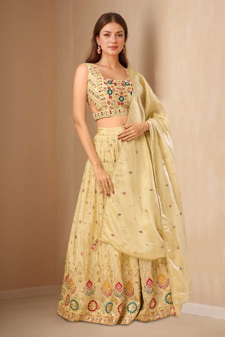 Samyukta Singhania Floral Vine Embroidered Lehenga Set 