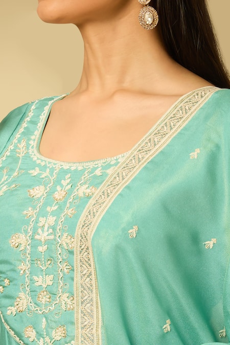 Buy_Samyukta Singhania_Teal Silk Embroidery Round Neck Floral Geometric Kurta Set