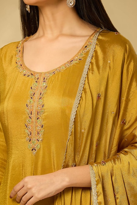 Buy Samyukta Singhania Yellow Silk Embroidery Round Neck Botanic Anarkali Set Online at Aza Fashions Buy_Samyukta Singhania_Yellow Silk Embroidery Round Neck Botanic Anarkali Set_Online_at_Aza_Fashions