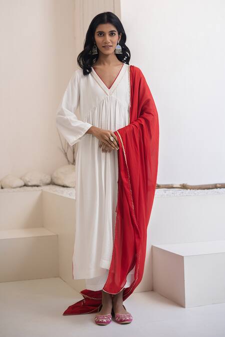 Avaha_Ivory , Satin, Nylon Embroidery A-line Kurta Set With Red Dupatta _at_Aza_Fashions