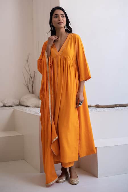 Buy_Tuli_Orange Cotton, Silk, Nylon V-neck Narangi A-line Kurta Set _Online_at_Aza_Fashions