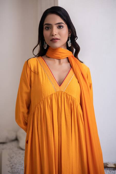 Shop_Tuli_Orange Cotton, Silk, Nylon V-neck Narangi A-line Kurta Set _Online_at_Aza_Fashions
