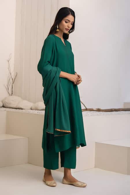 Avaha_Green Cotton, Silk, Nylon Open Neck Dark Ganga Kurta Set _at_Aza_Fashions