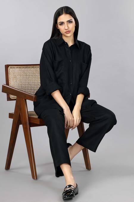 Gothilo Black Linen Collared Pitch Oversized Shirt Set at Aza Fashions Gothilo_Black Linen Collared Pitch Oversized Shirt Set _at_Aza_Fashions