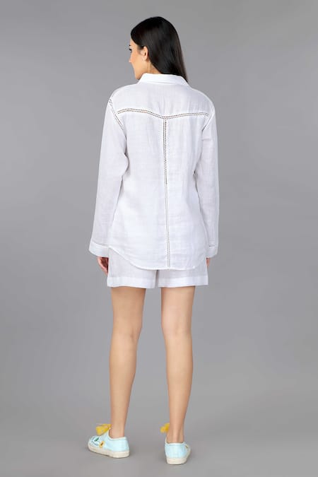 Gothilo Lace Detailing Frost White Linen Shirt 
