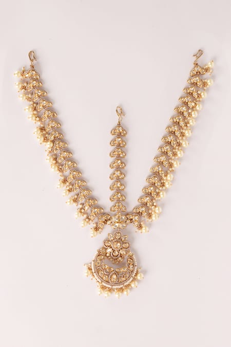 Shop Zevar By Geeta Gold Plated Kundan Polki Mathapatti at Aza Fashions Shop_Zevar By Geeta_Gold Plated Kundan Polki Mathapatti _at_Aza_Fashions
