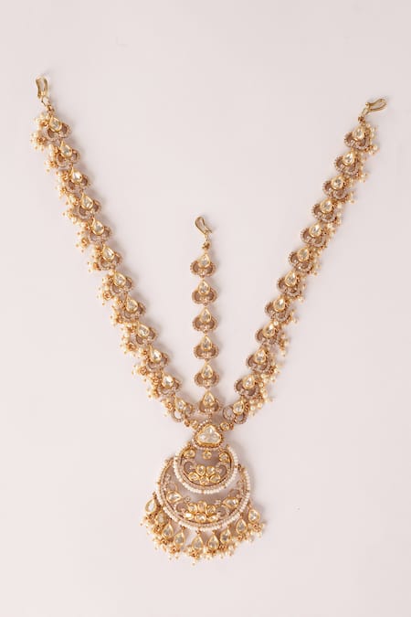 Shop Zevar By Geeta Gold Plated Kundan Polki Mathapatti With Two Tone Finish at Aza Fashions Shop_Zevar By Geeta_Gold Plated Kundan Polki Mathapatti With Two Tone Finish _at_Aza_Fashions