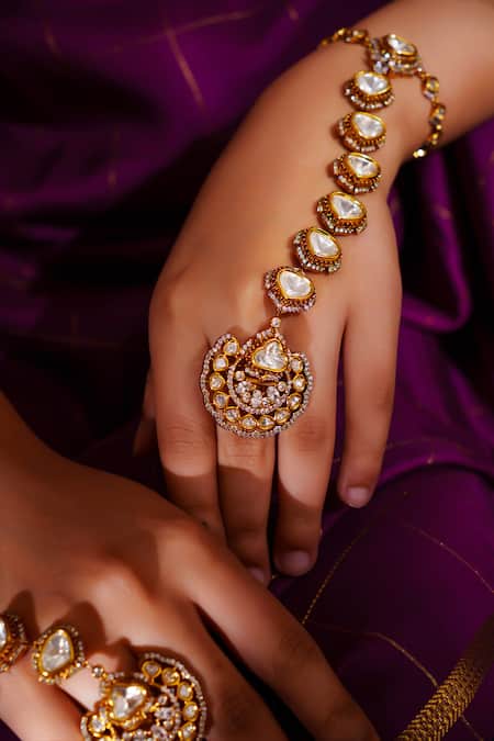 Buy_Zevar By Geeta_Gold Plated Kundan Polki Two Tone Haathphool Set _Online_at_Aza_Fashions