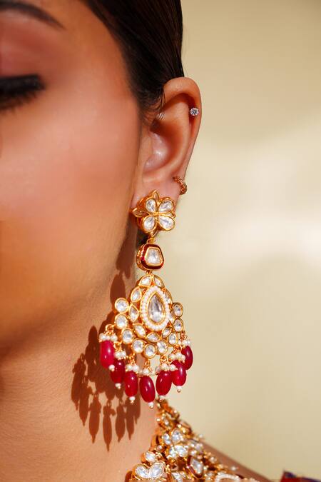 Zevar By Geeta_Gold Plated Diamonds, Stones Kundan Necklace Set With Earrings And Maang Tikka _Online_at_Aza_Fashions