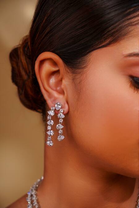 Buy_Zevar By Geeta_White Imitation Diamonds Finish Necklace Set _Online_at_Aza_Fashions