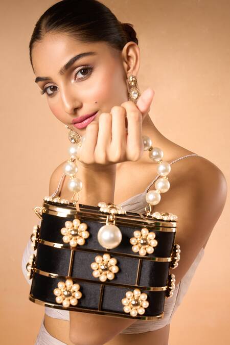 Shop Nazaakat By Samara Singh Black Pearls Velvet Embellished Handbag Online at Aza Fashions Shop_Nazaakat By Samara Singh_Black Pearls Velvet Embellished Handbag _Online_at_Aza_Fashions