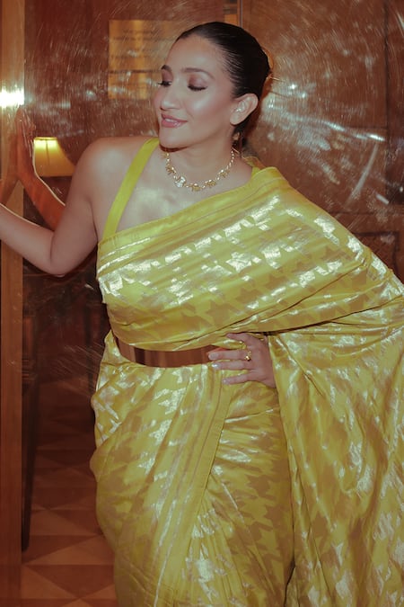 Shop Ekaya Banaras Pink Silk Zari Lime Gold Houndstooth Saree at Aza Fashions Shop_Ekaya Banaras_Pink Silk Zari Lime Gold Houndstooth Saree _at_Aza_Fashions