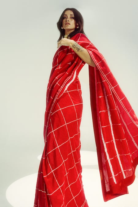Shop Ekaya Banaras Red Silk Cut Work Radiant Windowpane Check Saree at Aza Fashions Shop_Ekaya Banaras_Red Silk Cut Work Radiant Windowpane Check Saree _at_Aza_Fashions