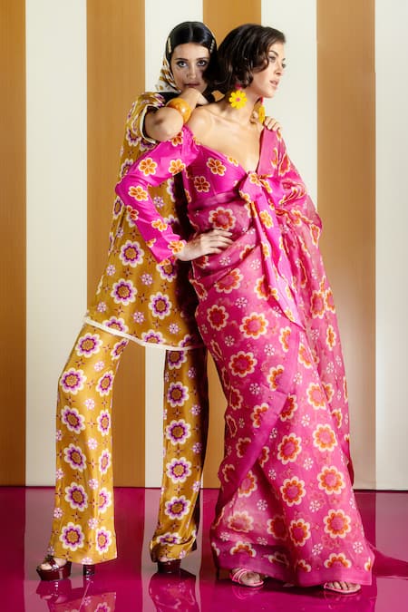 Ekaya Banaras_Pink Organza Retro Floral Saree _Online_at_Aza_Fashions
