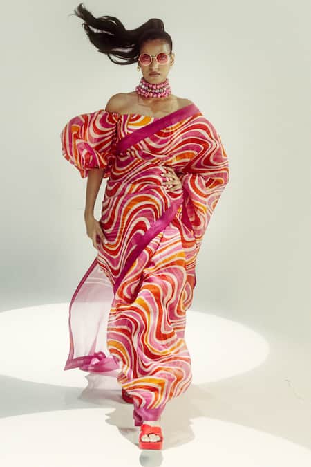 Ekaya Banaras Groovy Waves Printed Saree Set 