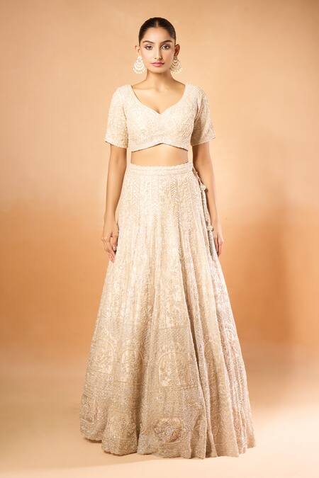 Azeera Gold Silk, Chiffon Embroidery V-neck Floral Lehenga Set Online at Aza Fashions Azeera_Gold Silk, Chiffon Embroidery V-neck Floral Lehenga Set _Online_at_Aza_Fashions