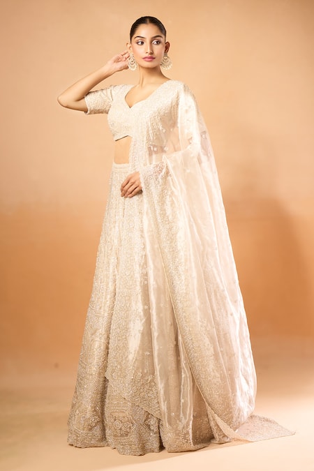 Buy Azeera Gold Silk, Chiffon Embroidery V-neck Floral Lehenga Set Online at Aza Fashions Buy_Azeera_Gold Silk, Chiffon Embroidery V-neck Floral Lehenga Set _Online_at_Aza_Fashions