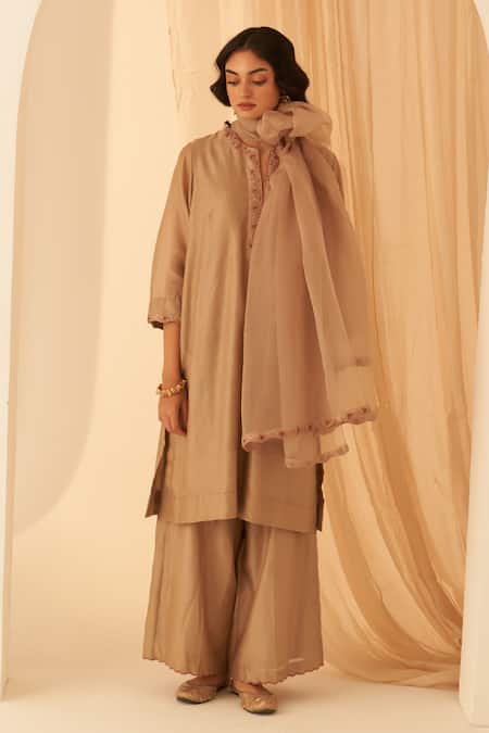 Buy_Janki India_Cream Chanderi, Organza Embroidery Round Neck Sindhi Kurta Set _Online_at_Aza_Fashions