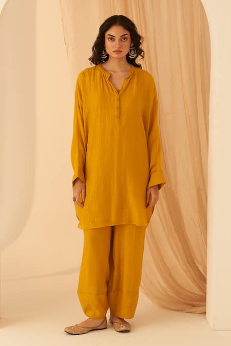 Janki India Mustard Chanderi Embroidery Collared Resham Buti Kurta Set 