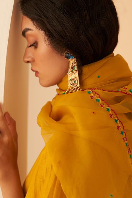 Buy_Janki India_Mustard Chanderi, Organza Embroidery V-neck Bullion Work Kurta Set _Online_at_Aza_Fashions