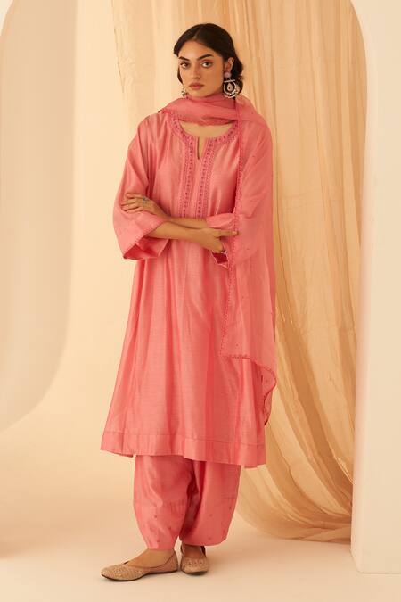 Buy_Janki India_Pink Chanderi, Cotton, Organza Zari Split V-neck Embroidered Kurta Set _Online_at_Aza_Fashions