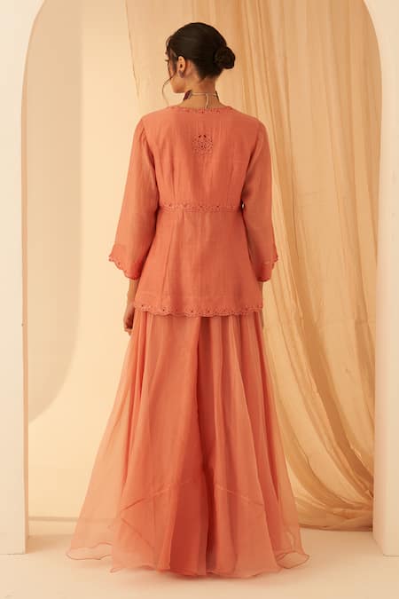 Shop Janki India Peach Chanderi, Organza Embroidery V-neck Peplum Set at Aza Fashions Shop_Janki India_Peach Chanderi, Organza Embroidery V-neck Peplum Set _at_Aza_Fashions