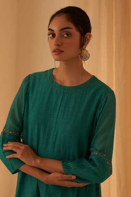 Shop_Janki India_Turquoise Chanderi, Organza Embroidery Round Neck Kurta Set With Floral _Online_at_Aza_Fashions