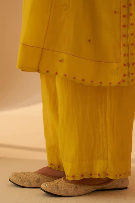 Buy Janki India Lavender Chanderi, Organza Embroidery Round Neck Floral Buti Kurta Set Online at Aza Fashions Buy_Janki India_Lavender Chanderi, Organza Embroidery Round Neck Floral Buti Kurta Set _Online_at_Aza_Fashions