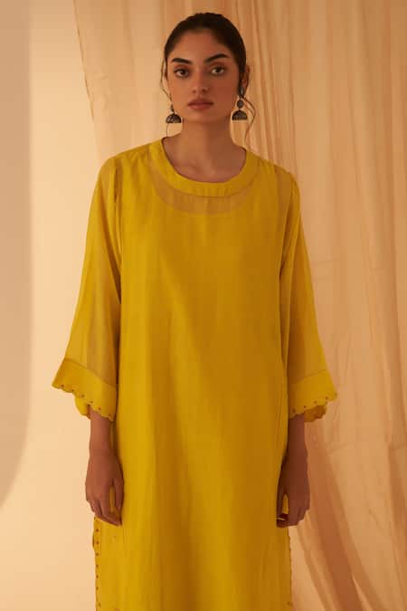 Shop Janki India Lavender Chanderi, Organza Embroidery Round Neck Floral Buti Kurta Set Online at Aza Fashions Shop_Janki India_Lavender Chanderi, Organza Embroidery Round Neck Floral Buti Kurta Set _Online_at_Aza_Fashions