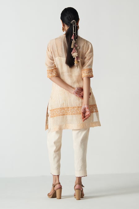 Shop Studio Bagechaa Orange Organza, Chanderi Embroidery Round Neck Dori Dot Kurta Set at Aza Fashions Shop_Studio Bagechaa_Orange Organza, Chanderi Embroidery Round Neck Dori Dot Kurta Set _at_Aza_Fashions