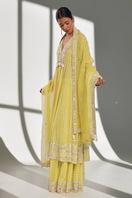 Surbhi Gupta Green Georgette, Silk Organza Embroidery, Pearls, Lime Emine Anarkali Set Online at Aza Fashions Surbhi Gupta_Green Georgette, Silk Organza Embroidery, Pearls, Lime Emine Anarkali Set _Online_at_Aza_Fashions