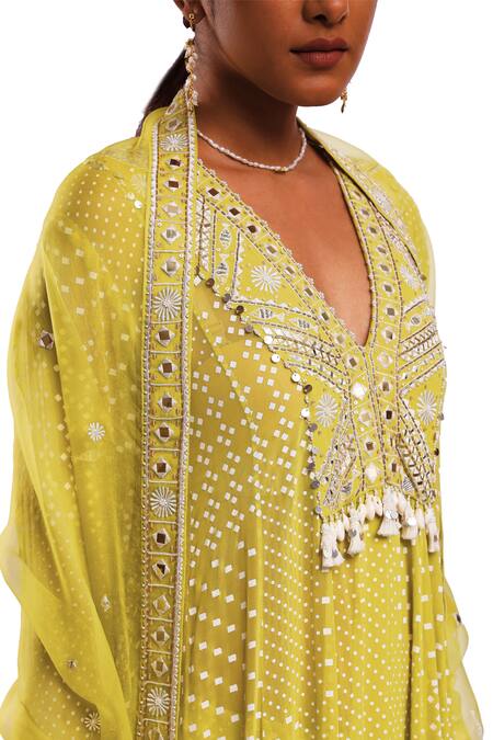 Shop Surbhi Gupta Green Georgette, Silk Organza Embroidery, Pearls, Lime Emine Anarkali Set Shop_Surbhi Gupta_Green Georgette, Silk Organza Embroidery, Pearls, Lime Emine Anarkali Set