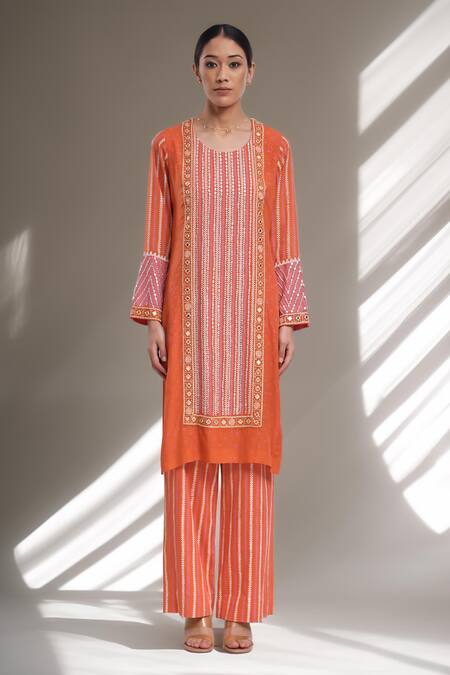 Buy_Surbhi Gupta_Orange Bamboo, , Satin Mirrors Round Hand Block Printed Kurta Set _Online_at_Aza_Fashions