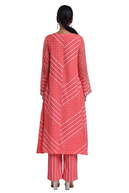 Surbhi Gupta Pink Munira Printed Kurta Set 