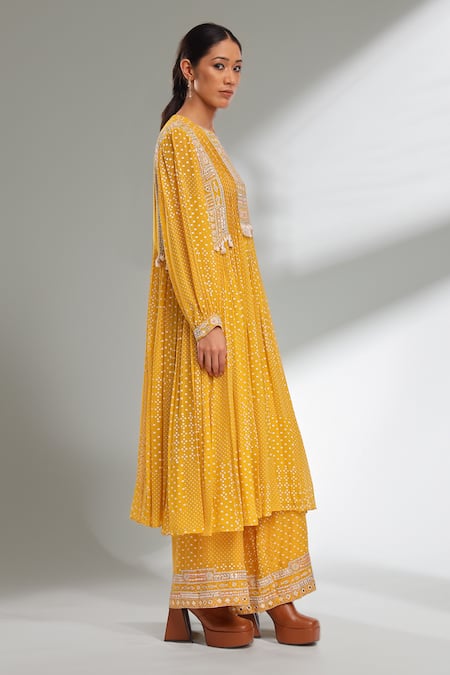 Surbhi Gupta_Yellow Georgette Pearls, Mirrors, Embroidery Round Hand Block Printed Kurta Set _Online_at_Aza_Fashions