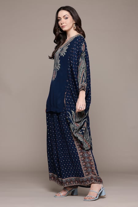 Ritu Kumar_Blue Viscose Embroidery V-neck Arith Printed Kaftan Set _Online_at_Aza_Fashions