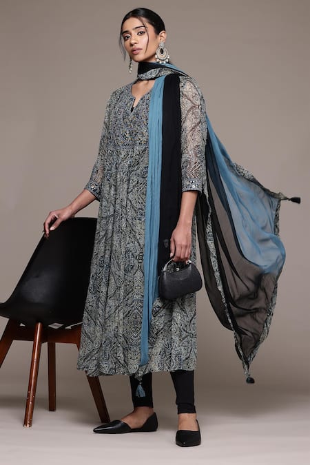 Buy_Ritu Kumar_Black Cotton, Chiffon Sequins, Embroidery Keyhole Printed Kurta Set With Dupatta _Online_at_Aza_Fashions