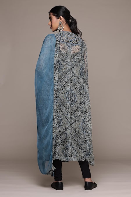 Shop_Ritu Kumar_Black Cotton, Chiffon Sequins, Embroidery Keyhole Printed Kurta Set With Dupatta _at_Aza_Fashions