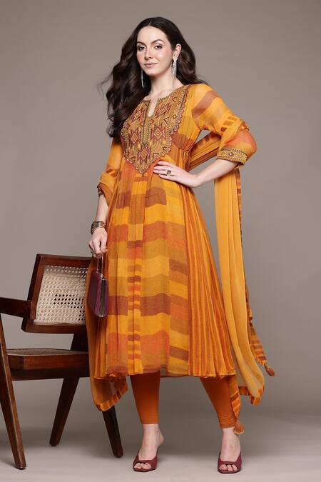 Shop Ritu Kumar Orange Cotton Embroidery Split V-neck Bauhaus Print Kurta Set Online at Aza Fashions Shop_Ritu Kumar_Orange Cotton Embroidery Split V-neck Bauhaus Print Kurta Set _Online_at_Aza_Fashions