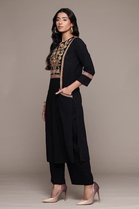 Ritu Kumar_Black Cotton Embroidery Keyhole Neck Carpet Kurta Set _Online_at_Aza_Fashions