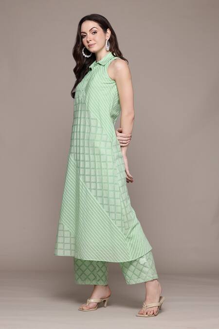 Ritu Kumar_Green Cotton Collared Essential Ananta Kurta Set _at_Aza_Fashions