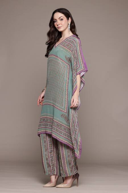 Shop Ritu Kumar Green Viscose V-neck Teal Keya Kurta Set Online at Aza Fashions Shop_Ritu Kumar_Green Viscose V-neck Teal Keya Kurta Set _Online_at_Aza_Fashions