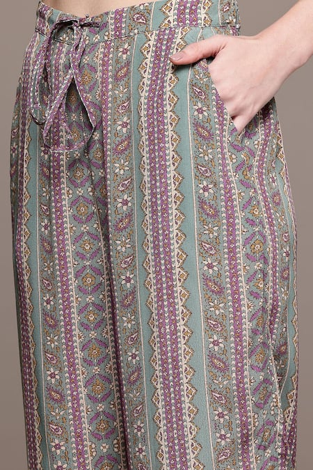 Ritu Kumar Green Viscose V-neck Teal Keya Kurta Set at Aza Fashions Ritu Kumar_Green Viscose V-neck Teal Keya Kurta Set _at_Aza_Fashions